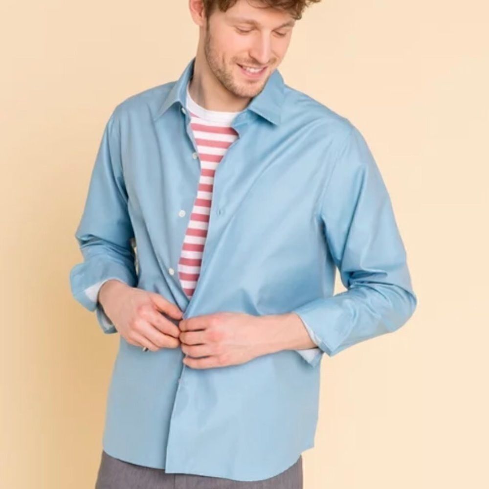 NWT Unlisted Aqua Shirt Men's Slim Fit Size Medium